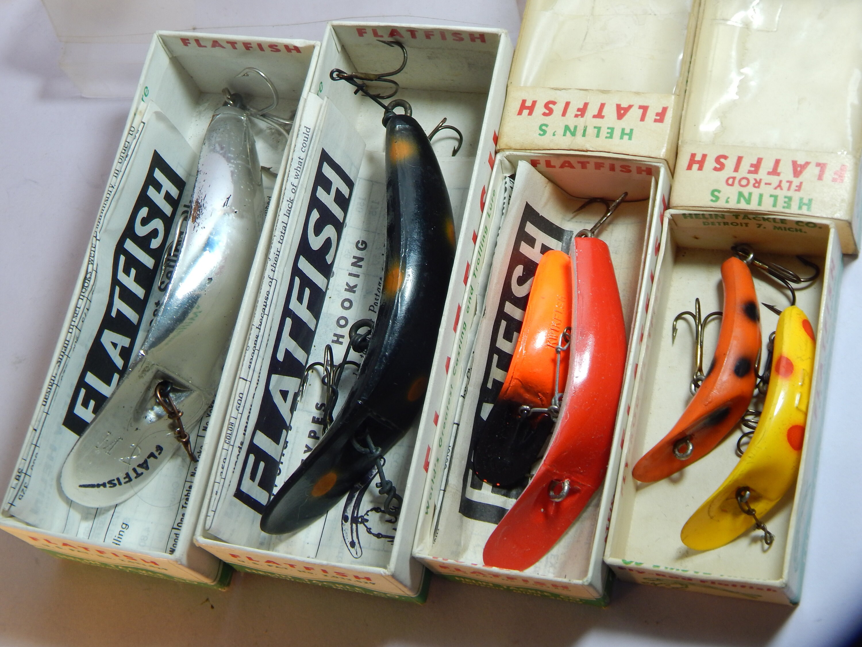 6-lot USA Vintage Helin's Flatfishm2/l9 & Other Swimmer Plugs Fishing Lures-used  