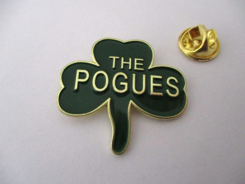 FOLK PUNK metal badges (Pogues/New Model army) gold shamrock