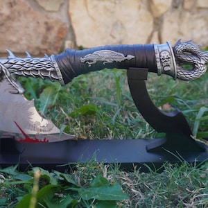 Hacha de batalla decorativa de 14.5 pulgadas con techo de dragón con soporte, hacha temática de fantasía de ciencia ficción, accesorio personalizado de arte de pared, regalo de hacha de guerra exorcizante
