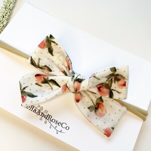 Rose Bud Baby Bow, Baby Headbands, Neutral Baby Bows, Girls Hair Bows, Baby Girl Bow, Baby Bow, Floral Baby Bow, Baby gift, BSL, baby shower