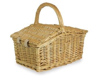 Picnic Hamper | Traditional Design Shopping Basket with Lid and Wicker Handle | 2 Person Picnic Basket 28cm