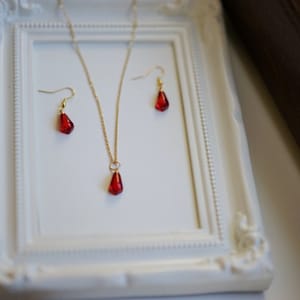 Pomegranate Earrings, Gold Plated Sterling Silver, Fruit Earrings, Women&#39;s Armenian Jewelry, Lightweight, Hypoallergenic, Formica Seeds