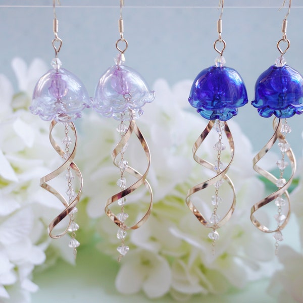 Jellyfish earrings,Dangle Earrings,Cute Earrings, Unique Earrings, Glass Earrings, Beach vibes Earrings, delicate earrings,gift for her