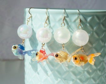 Gold Fishies Ohrringe | Koi Fisch Ohrringe | Glasblase Ohrringe | Japanische Ohrringe | originelle Geschenke für sie | Sommer Ohrringe | Fisch Ohrringe |