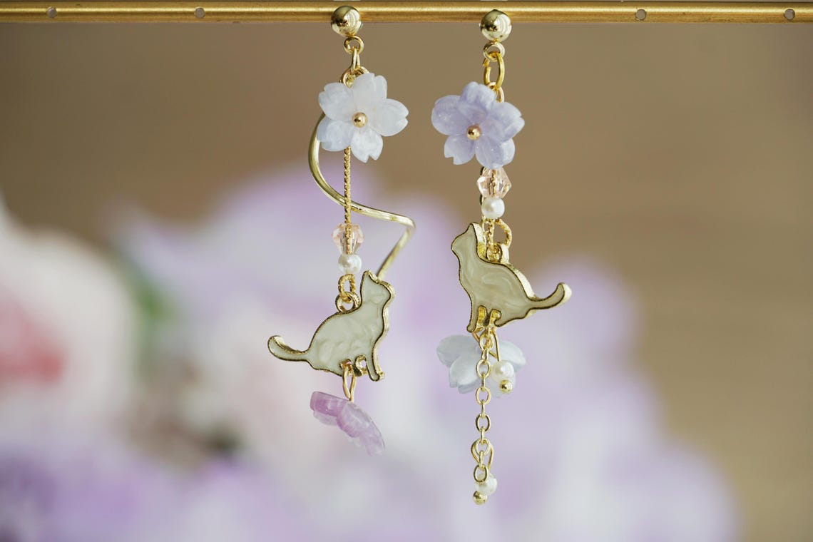 Purple sakura&cat Earrings