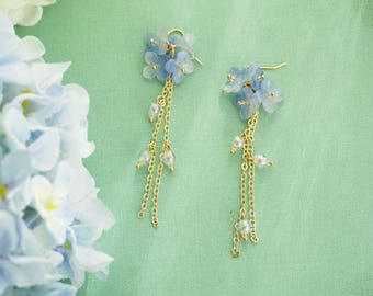 Blue hydrangea earrings, flower earrings, botanic earrings, Japanese earrings, spring earrings, purple flower earrings, romantic earrings