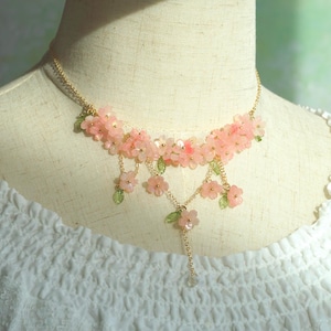 Sakura necklace,pink flower necklace,floral necklace,spring necklace,cherry blossom necklace,wedding necklacel,bridal necklace,mothers gift
