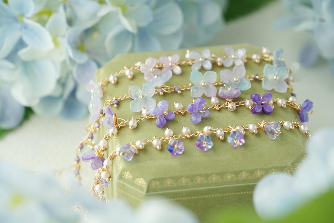 Bell flower bracelet