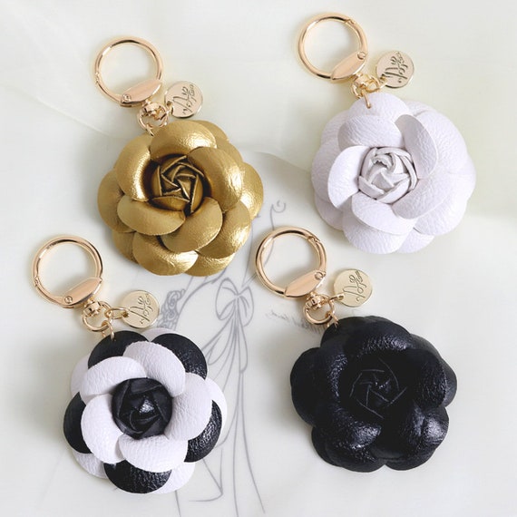 Luxurious Faux Leather Camellia Car Keychain - A Perfect Accessory For Your  Backpack! - Temu South Korea