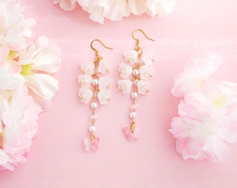 Bell flower earrings, flower earrings, sakura earrings, Japanese earrings, spring earrings, flower earrings, floral earrings