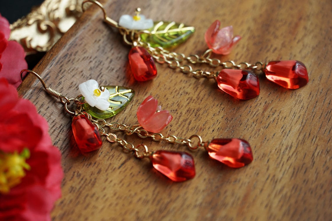 Pomegranate seeds earrings