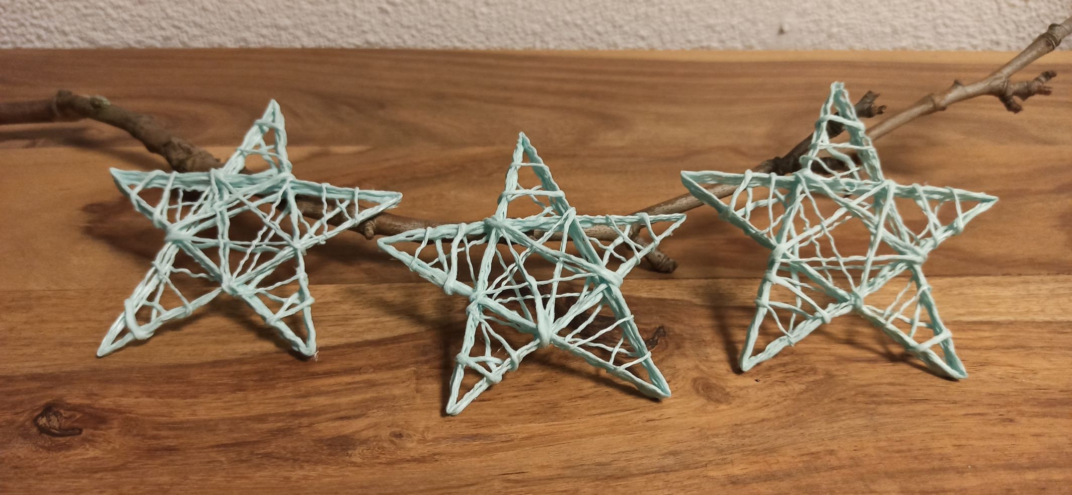 Lot de Trois Étoiles Turquoise Clair ; Écoresponsable Zéro Déchet Fabrication en Laine