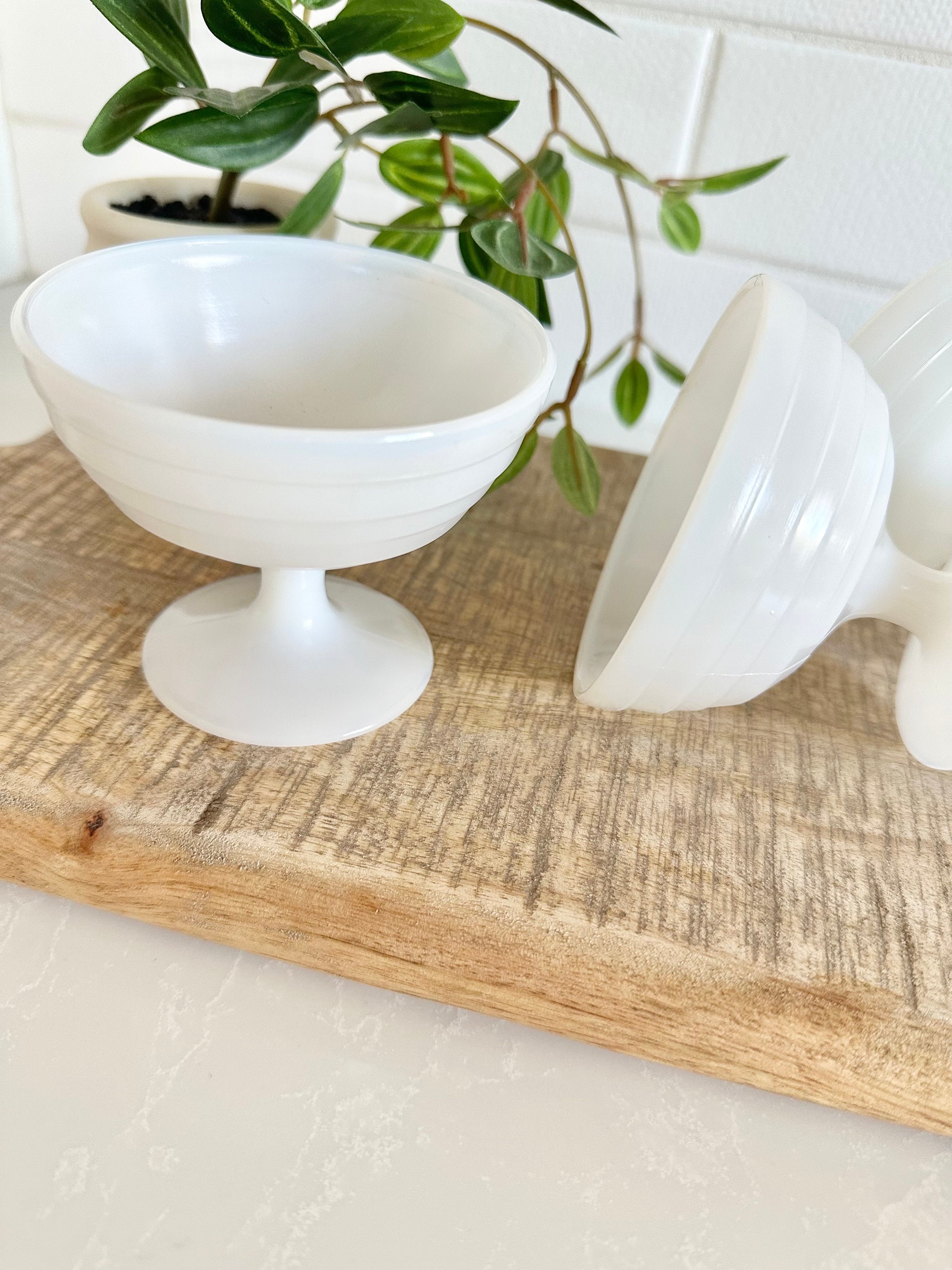 Set of 3 Vintage 1950s Fire King Milk Glass Dessert Bowls/ Etsy