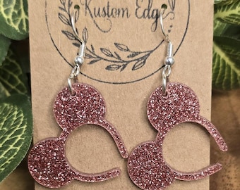 Pendientes colgantes de orejas de ratón con purpurina rosa, acrílico brillante cortado a láser, regalo perfecto para ella, pendientes colgantes hechos a mano, orejas de ratón mágicas.