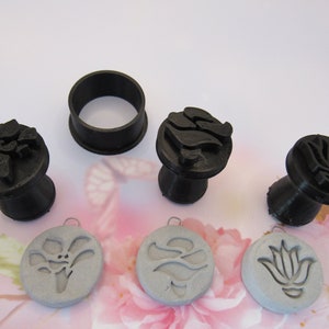 Abstract Flower Stamps set 2 includes 3 unique flower stamps with bonus cutter