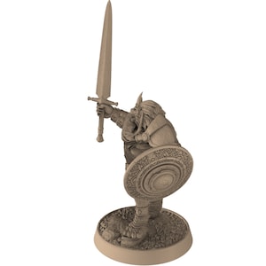Lion kingdom - King Goldenmane - The Kings of Karmaaz, daybreak miniatures, for Wargames, Pathfinder, Dungeons & Dragons