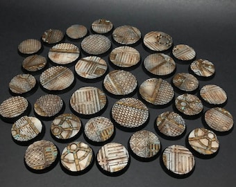 Industrial - Lot of industrial texture round bases for miniatures, size 25mm to 64mm, usable for Warmachine, Starfinder and sci-fi wargames.