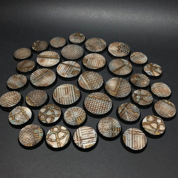 Industrieel - Veel industriële textuur ronde bases voor miniaturen, grootte 25mm tot 64mm, bruikbaar voor Warmachine, Starfinder en sci-fi wargames.