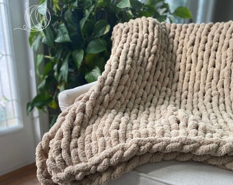 Chunky Blanket Hand Crochet Blankets Super Cozy Thick and Warm Multiple  Colors and Size Options 