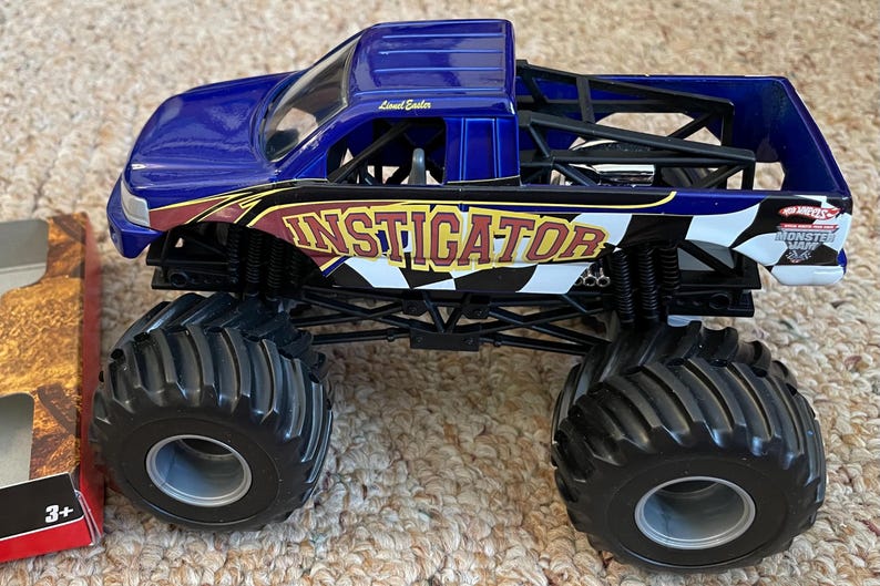 Monster Jam Instigator diescast metal truck - 1:24 scale Mattel image 5