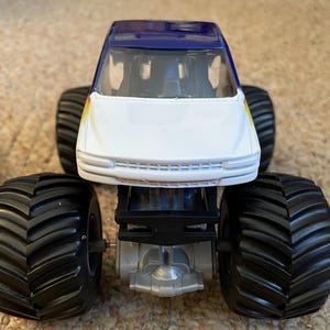 Monster Jam After Shock diecast metal truck - 1:24 scale Mattel image 6