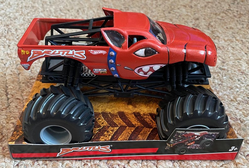 Monster Jam Brutus diecast metal truck - 1:24 scale Mattel image 4