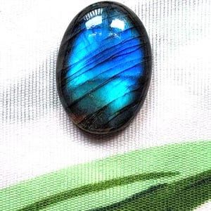 45 cart- AAA Natural blue flashy Labradorite Gemstones cabochon for sale- 31*23*8mm- SKU-998