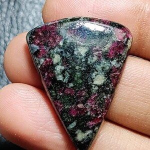 35.50 カート - ユーディアライト カボション - 希少宝石カボション - AAA 品質の洋ナシ型カボションが販売中 - /ピンク宝石カボション/30*23*4 mm - #2