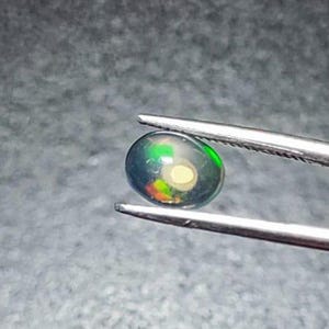 Jedna sztuka-AAA Naturalny Opal Etiopski-0,80 crt i 6*4*3 mm - kup teraz-#119