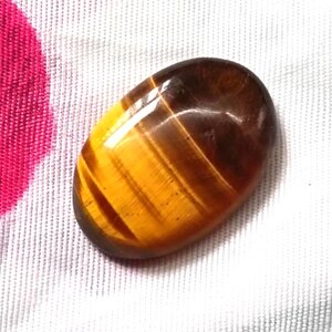 62 カート - 非常に美しい天然タイガーアイ宝石カボション販売 - 36*25*8 mm - SKU-TG55