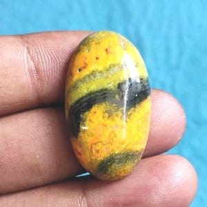 Zeer mooie handgemaakte en met de hand gepolijste ovale cabochon met gele jaspis edelstenen - 34 * 19 * 8 MM / 42-karretje - SKU-400
