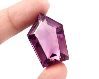 58 Carat AAA Purple Amethyst Gemstone – Pentagon Loose Stone (31x22x15 mm)