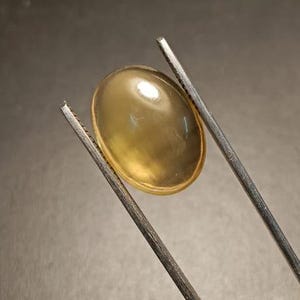 20.60 カート - AAA 天然の美しい楕円形のレモンクォーツ カボション ジュエリー作り用 - 19*13*6 MM - #666
