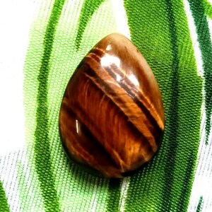 Bardzo ładne - AAA++ Naturalne kaboszony w kształcie gruszki z tygrysiego oka na sprzedaż - 50 sztuk - 31*22*10 mm - SKU-TG85