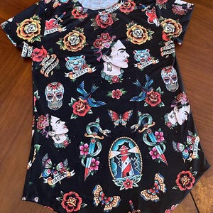 Mexicana full print Kahlo Cartoon-Frida Kahlo-Frida Tee-Frida Kahlo Tshirt-Frida Kahlo Gift-T-shirt-Tops-Tees-Woman gifts - Frida Mexico