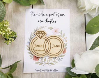 Aimant "Retenez la date" pour alliances - Bois gravé au laser, noms et date personnalisés, souvenir de mariage élégant et rustique