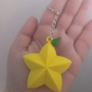 Kingdom Hearts Paopu fruit keychain