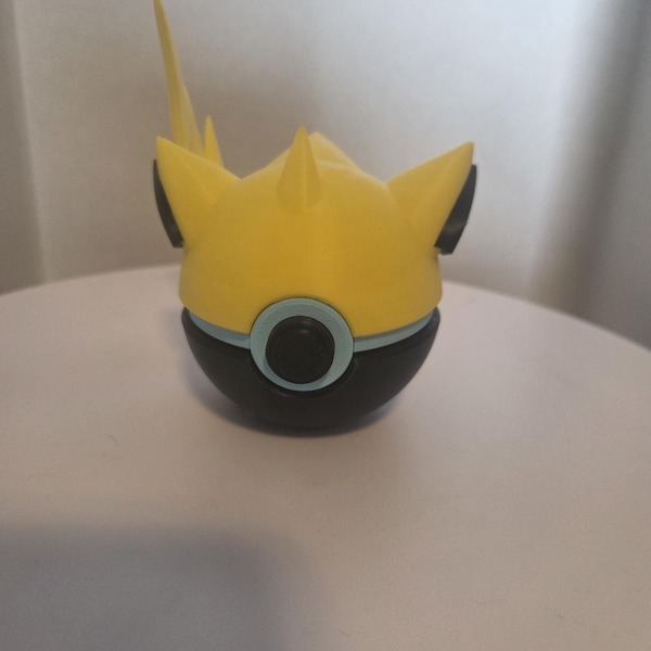 Pokéball met Zeraora-thema
