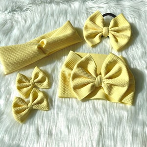LC Bows in Yellow