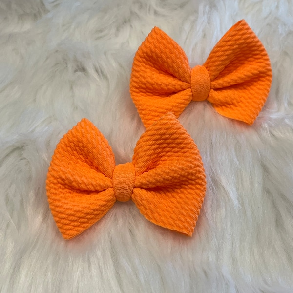 LC Bows in Neon Orange