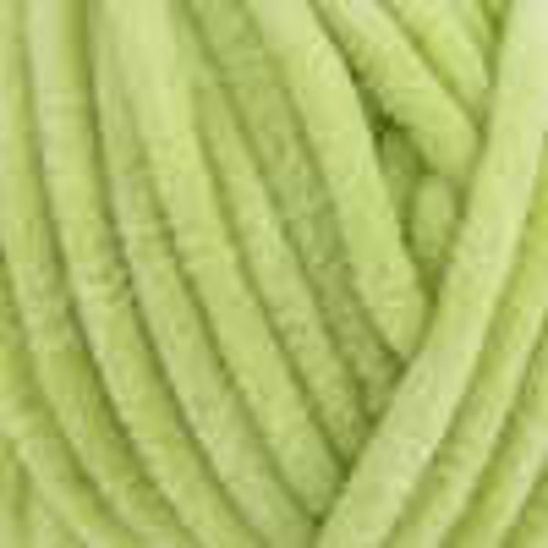 45 Green color detail in picture.