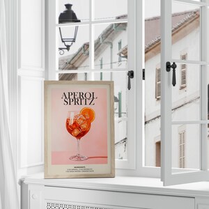 Printable cocktail recipe wall art, perfect for modern kitchens and dining areas.