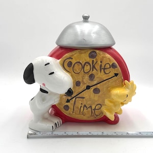 Rare Vintage Peanuts Ceramic Cookie Jar Snoopy And Woodstock Cookie Time Alarm Clock Storage Jar w Lid ~10 inch Tall