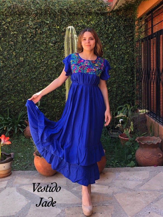 frio católico Cumplimiento a Maxi Long Mexican Dress Hand Embroidered Mexican Dress - Etsy Sweden