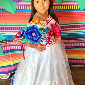Traje mexicano online de mujer