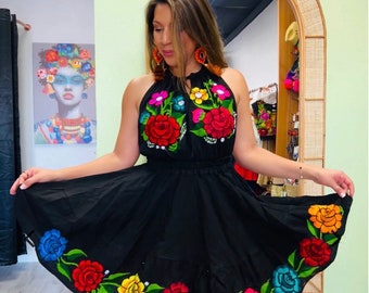vestidos mexicanos para niñas elegantes