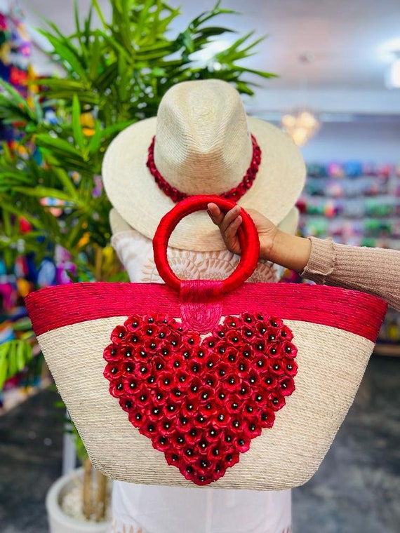 Beautiful Palm Leaf Bag and Hat Set. Handmade Heart Set. Mexican