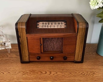1946 Automatic AM Tube Radio with Short Wave Model 660, Working, Mid Century, Old Radios