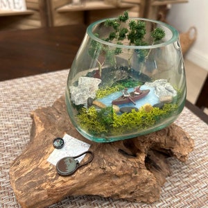 Fish Bowls, Fish Terrarium Containers, Hand-Blown Glass, with Teak Wood Roots - Sculpture