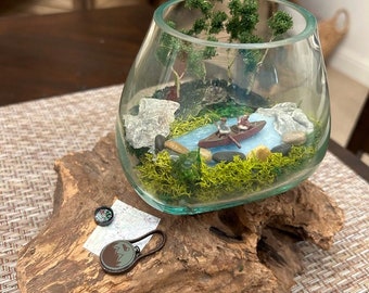 Fish Bowls, Fish Terrarium Containers, Hand-Blown Glass, with Teak Wood Roots - Sculpture